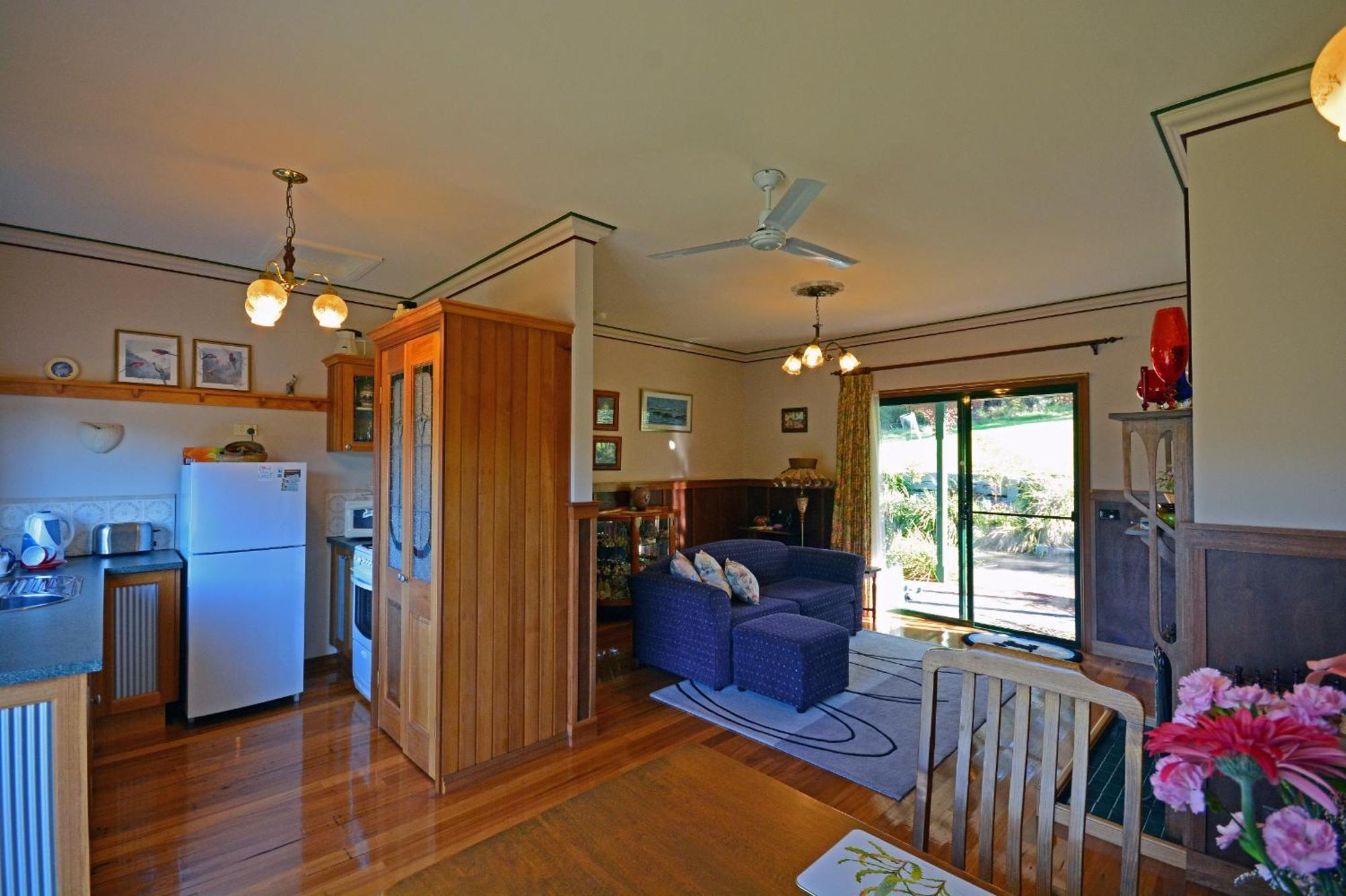 Araluen Park Cottages Lakes Entrance Habitación foto